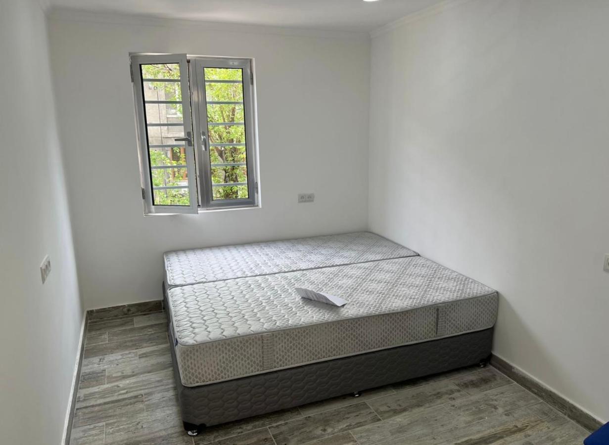 Apartment 20 Saryan Yerevan Bagian luar foto