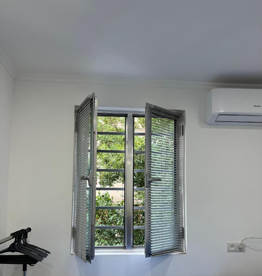 Apartment 20 Saryan Yerevan Bagian luar foto